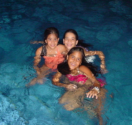 valeria-jessi-andrea